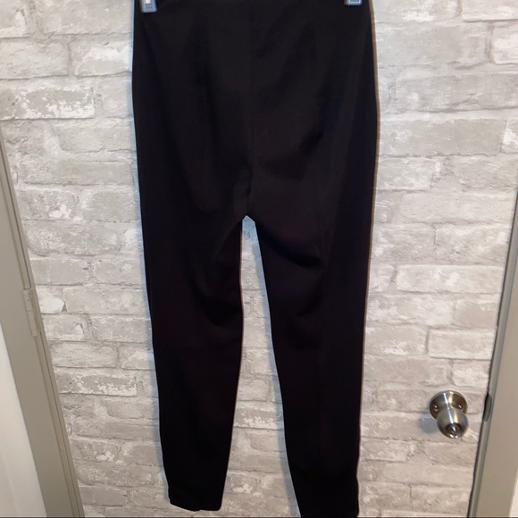 Uniqlo X Theory AIRism Soft UV Protection Active Leggings - Picture 4 of 6